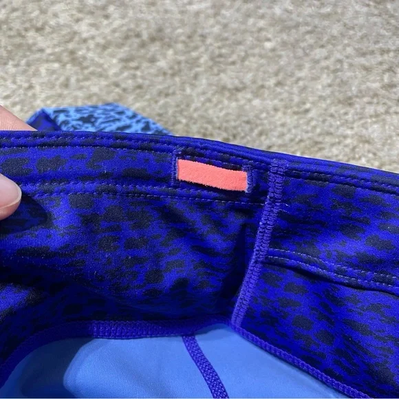 Athleta Asym Sonar Camo 7/8 Leggings XS - Picture 9 of 9